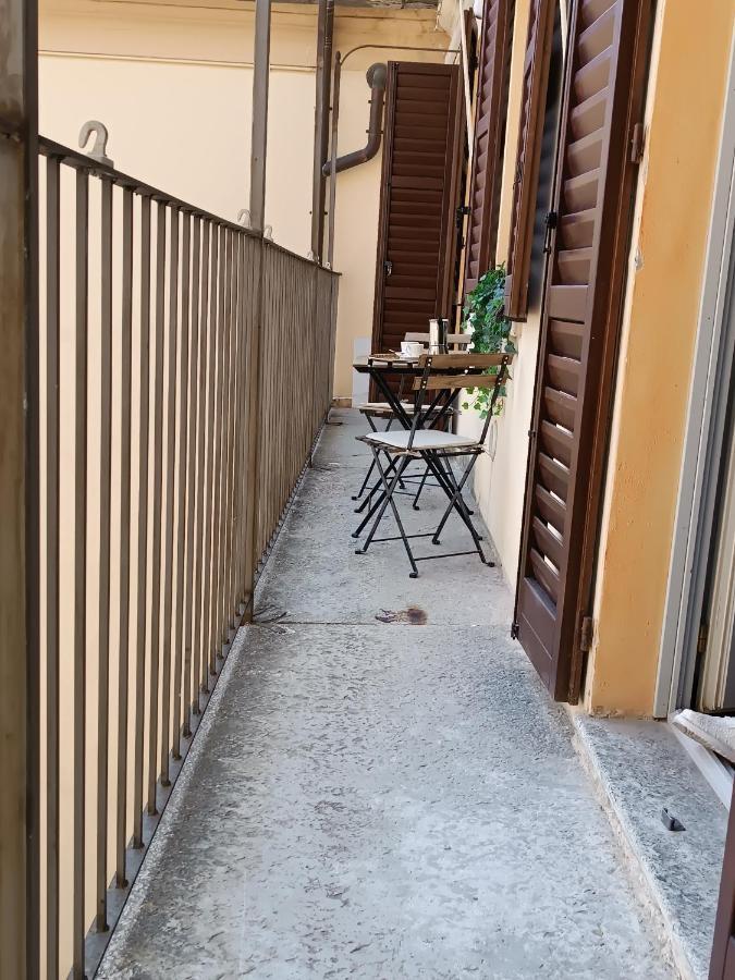 Casa Di Alice Lägenhet Como Exteriör bild