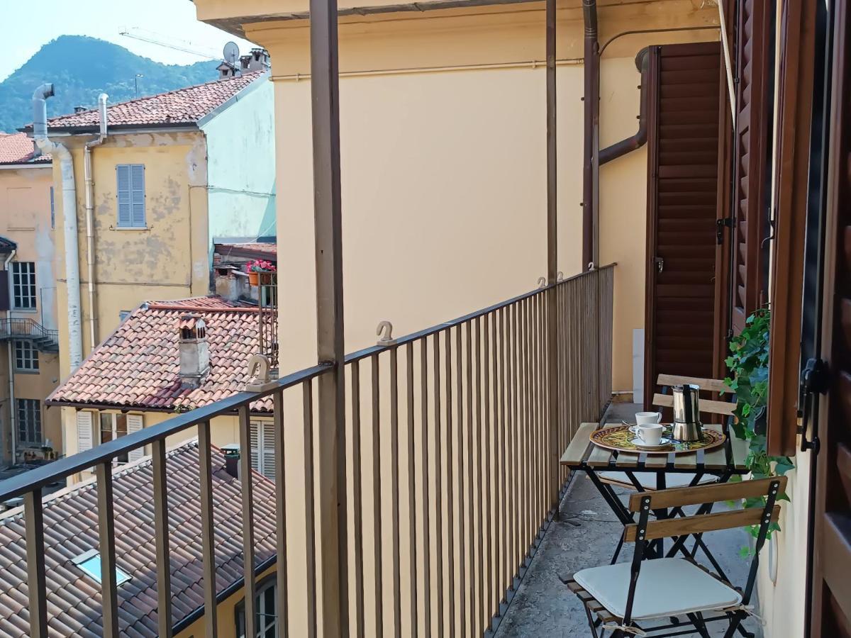 Casa Di Alice Lägenhet Como Exteriör bild